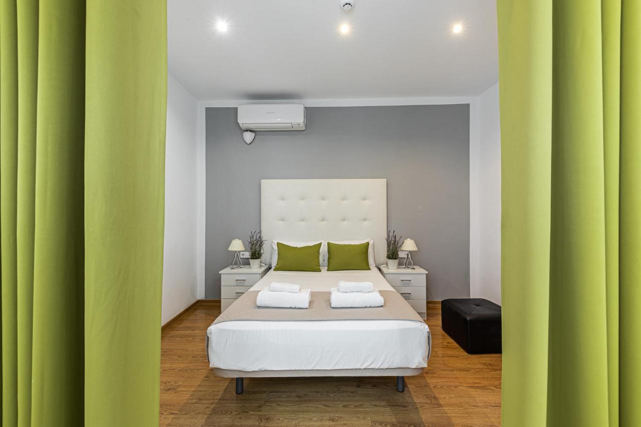 Waou Apartamentos En Sol Confort 7 Madrid Exteriér fotografie