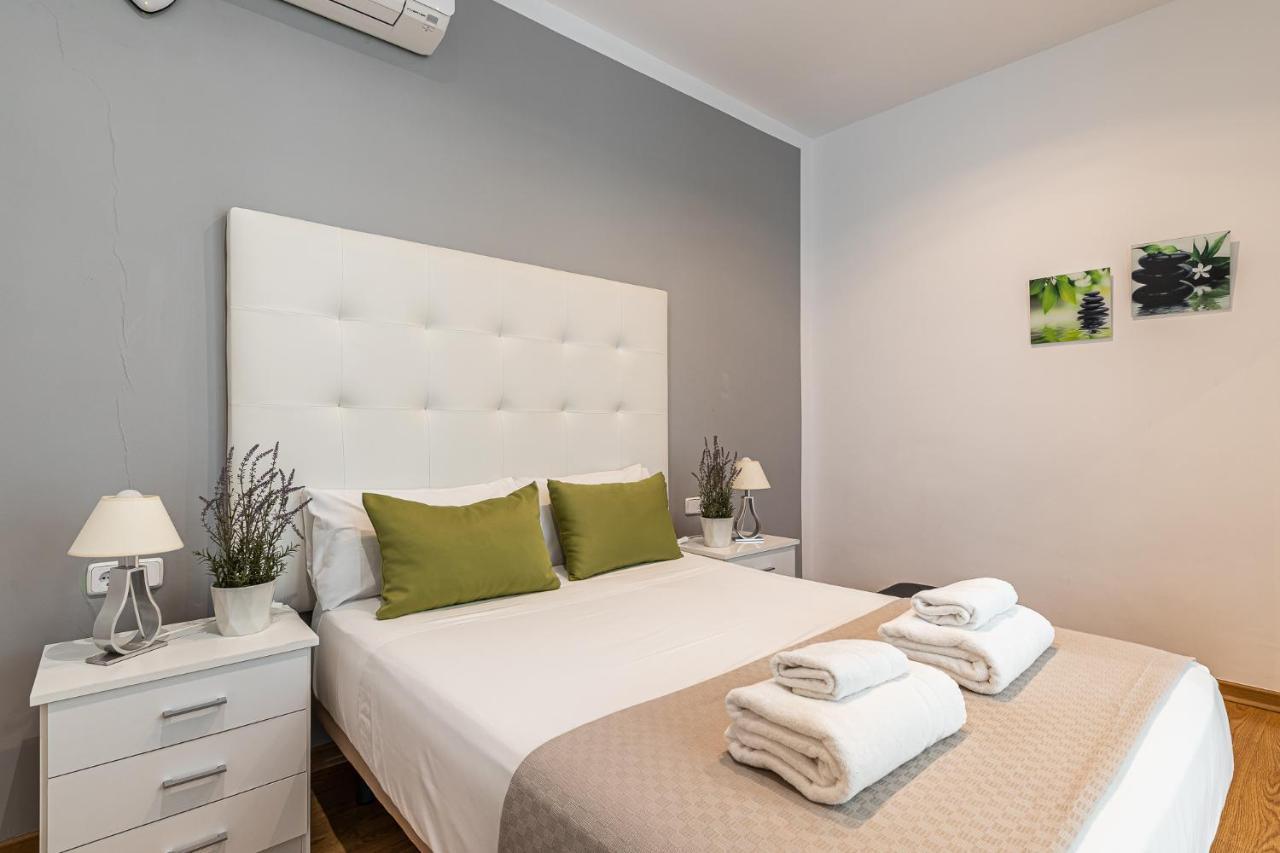 Waou Apartamentos En Sol Confort 7 Madrid Exteriér fotografie